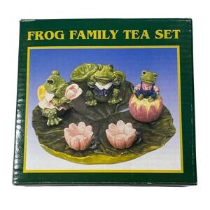 Vintage Frog Family Tea Set Miniature Figurines Lily Pad NIB 1998